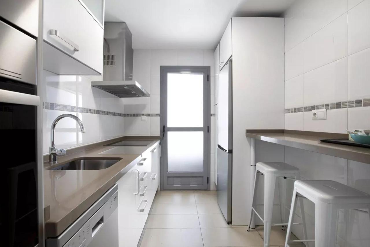 Malaga Campus Apartment Parking Included Exterior foto