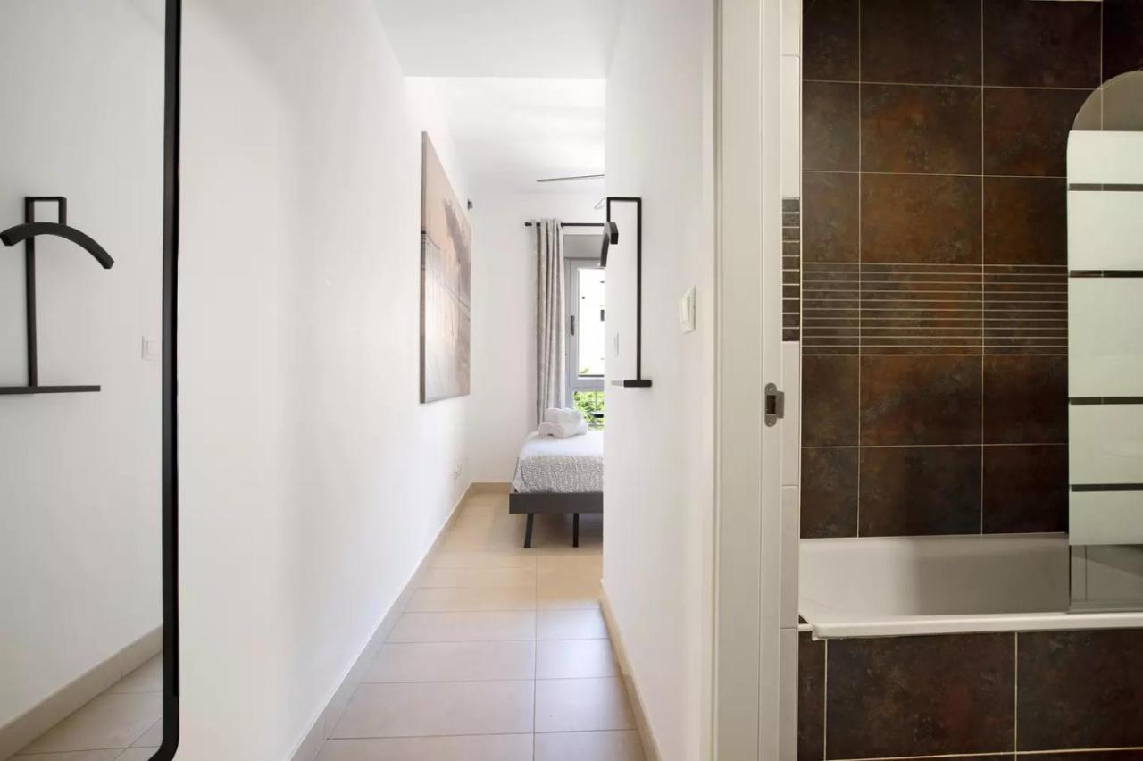 Malaga Campus Apartment Parking Included Exterior foto