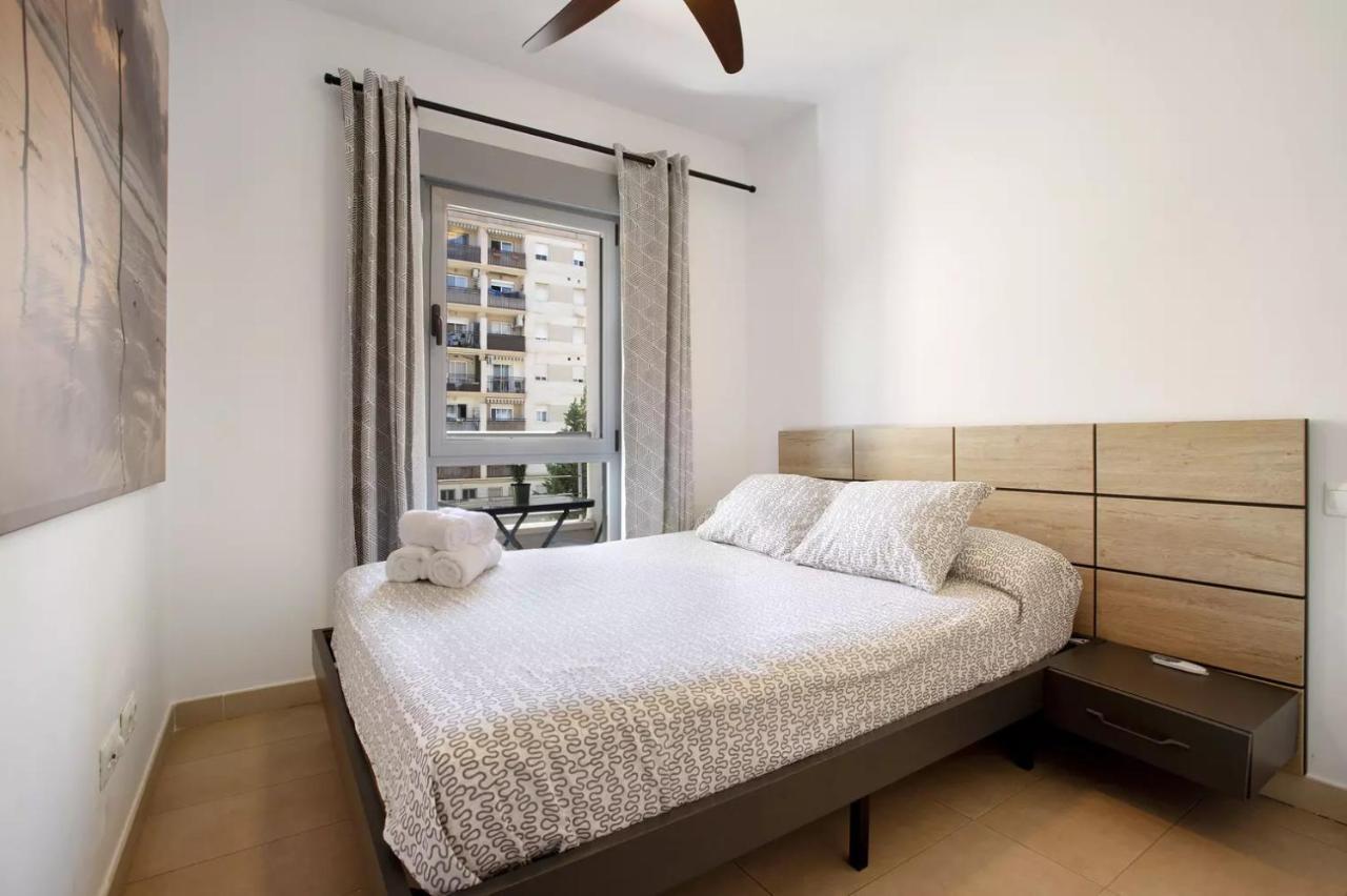 Malaga Campus Apartment Parking Included Exterior foto